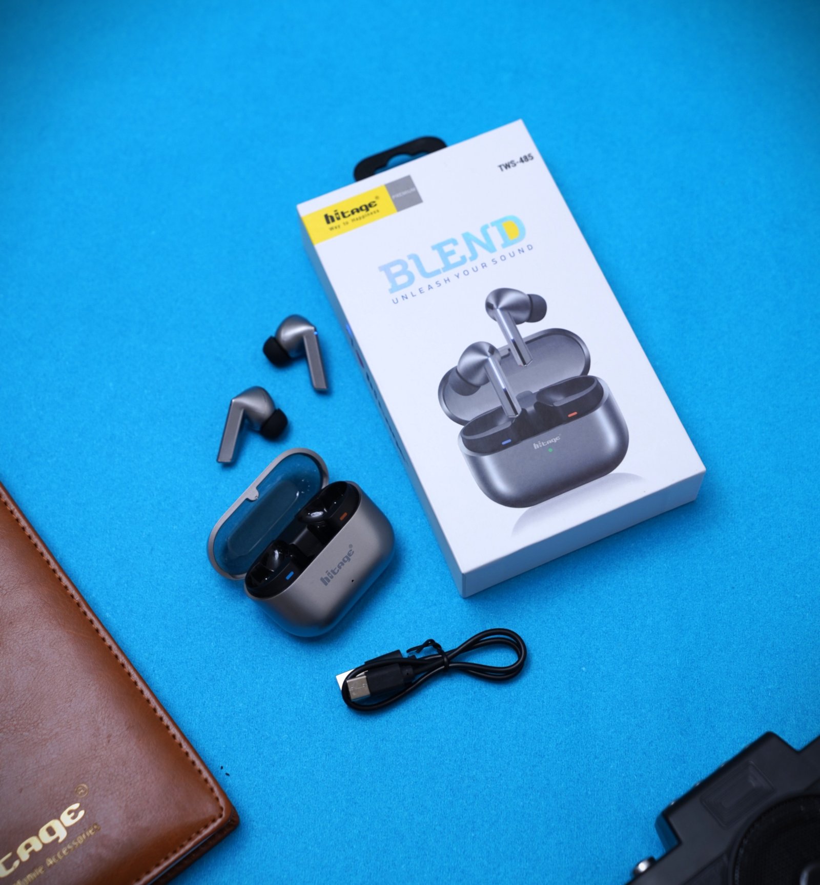 TWS-485 Hitage Wireless Earbuds - Image 1