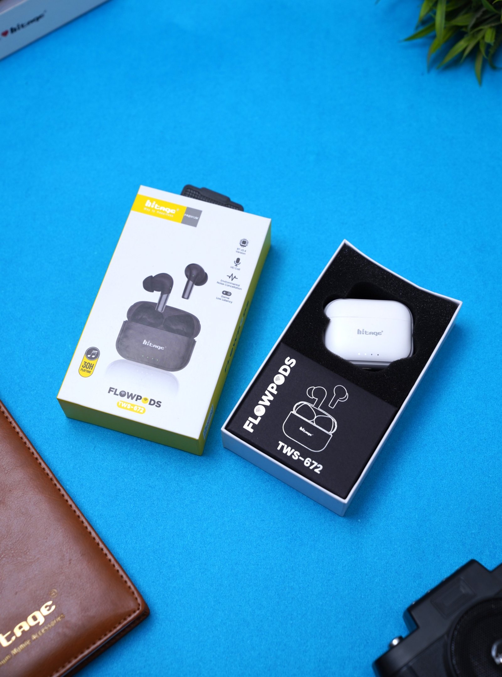 TWS-672 Hitage Wireless Earbuds - Image 3